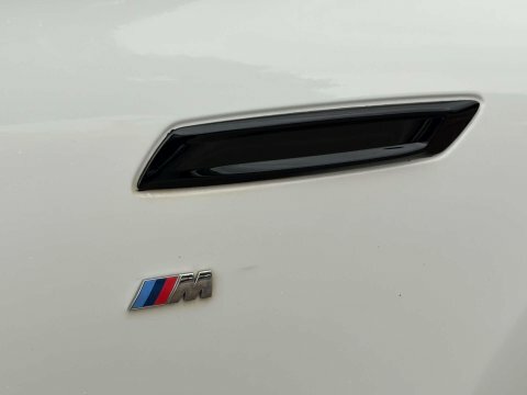 BMW 5 Series 2.0 520D Modern White #11