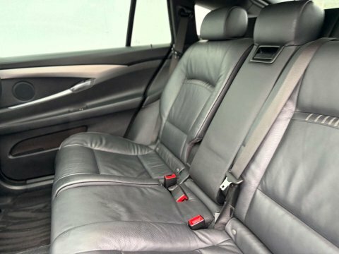 BMW 5 Series 2.0 520D Modern White #62