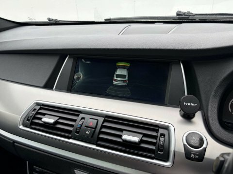 BMW 5 Series 2.0 520D Modern White #42