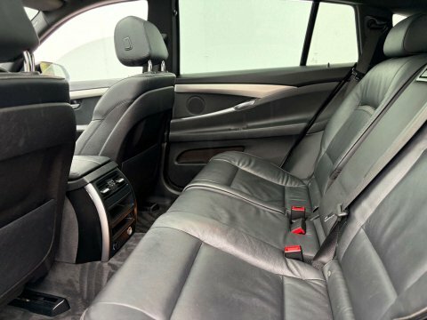 BMW 5 Series 2.0 520D Modern White #58
