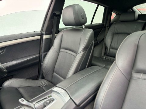 BMW 5 Series 2.0 520D Modern White #65