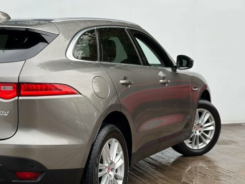 Jaguar F-Pace 2 L R-dynamic Black Phev Awd 4Wd  #30