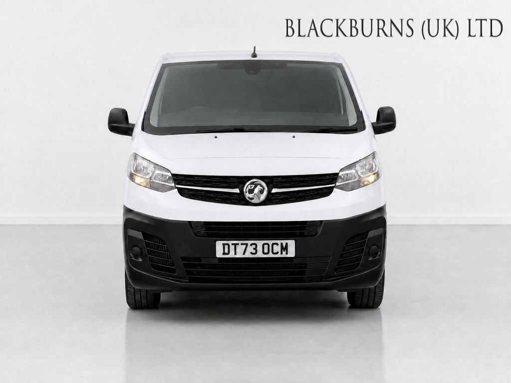 Vauxhall Vivaro 1.5L Prime 6Dr DT73OCM White #4