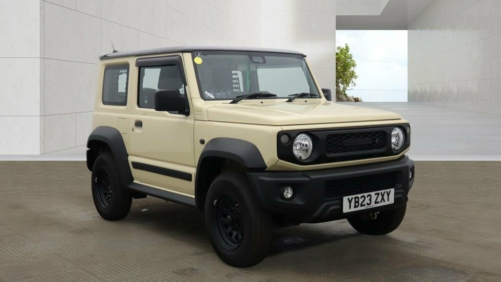 Suzuki Jimny Suv Beige #2
