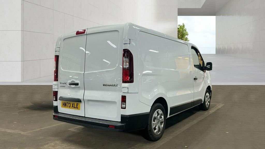 Renault Trafic 2L Advance White #3