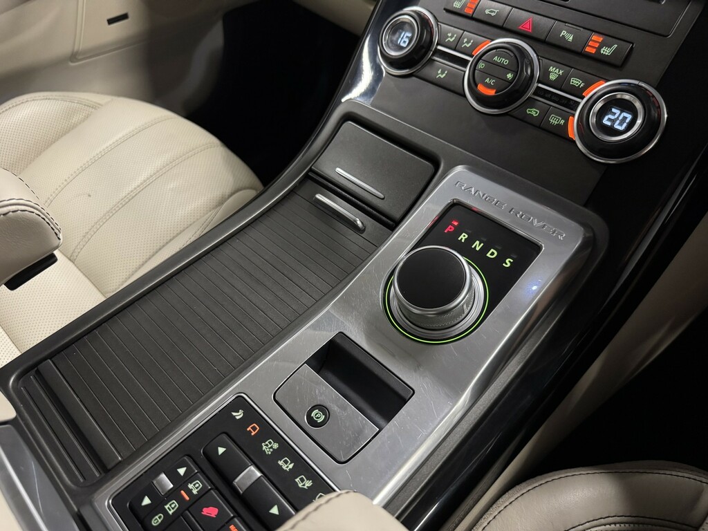 Land Rover Range Rover Sport 2012 12 3.0 Brown #26