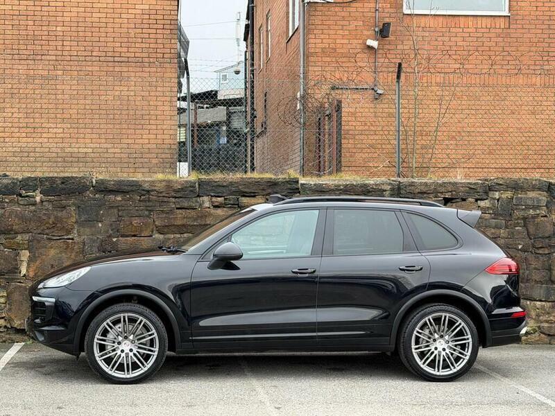 Porsche Cayenne 3.0 Td V6 Tiptronics 4Wd Euro 6 Ss Black #4