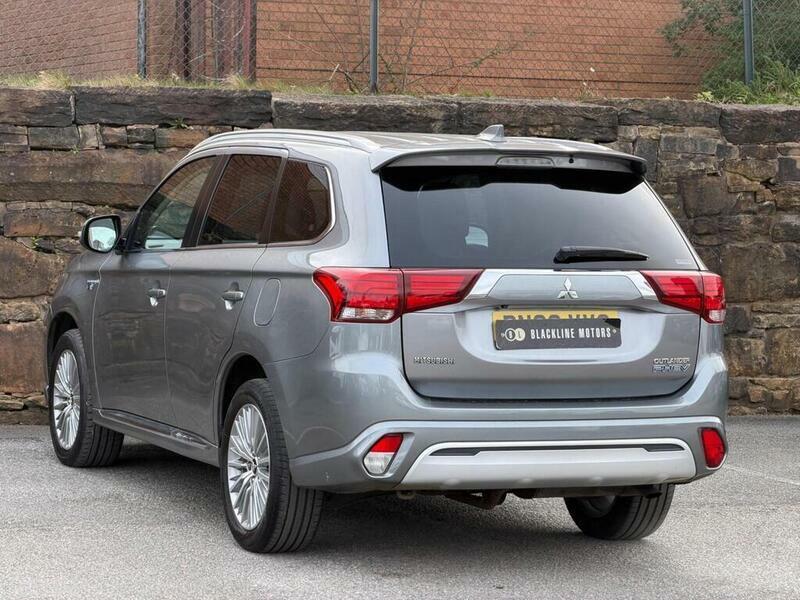 Mitsubishi Outlander 2.4H Twinmotor 13.8Kwh Juro Cvt 4Wd Euro 6 Ss 5 Grey #5