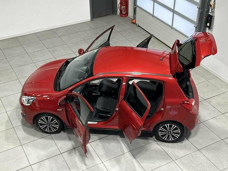 Mitsubishi Mirage Mirage 4 Brown #16