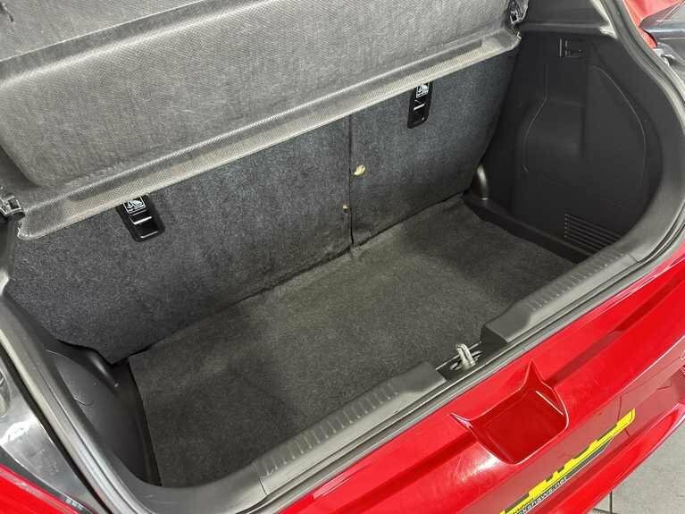 Suzuki Swift 1.2 Dualjet 83 Red #24