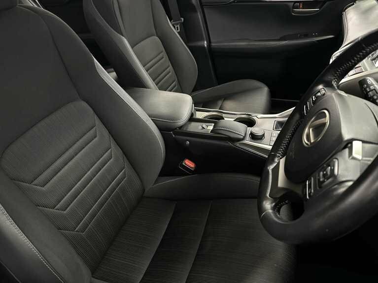 Lexus NX 2.5 Premier E-cvt 4Wd Euro 6 Ss Silver #18