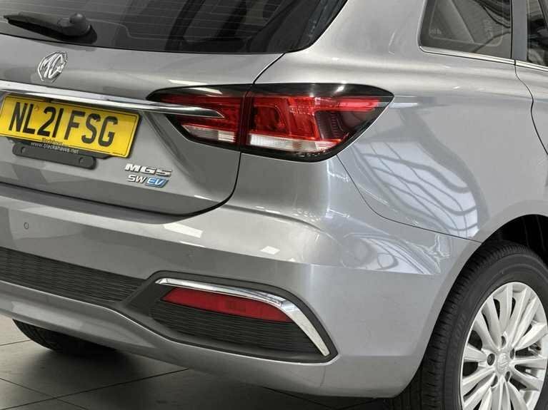 MG MG5 61.1Kwh Excite Long Range Estate Silver #12
