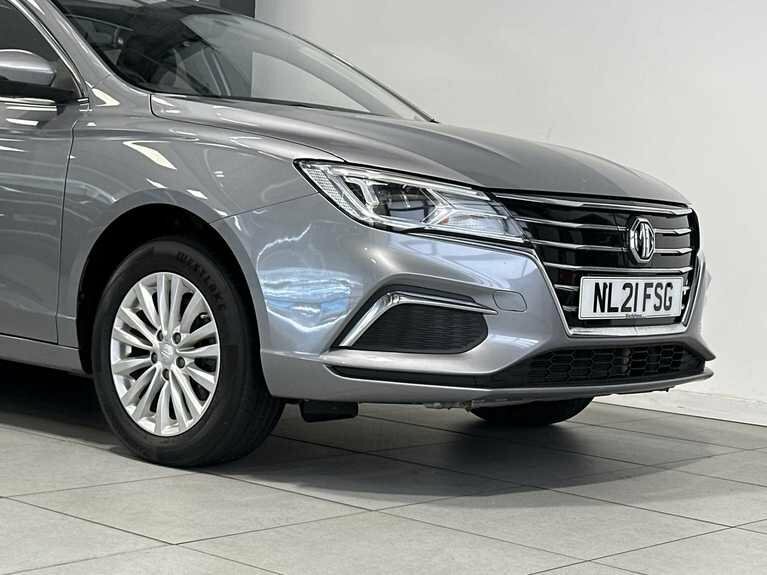 MG MG5 61.1Kwh Excite Long Range Estate Silver #13