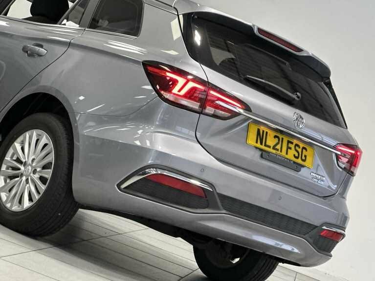 MG MG5 61.1Kwh Excite Long Range Estate Silver #19