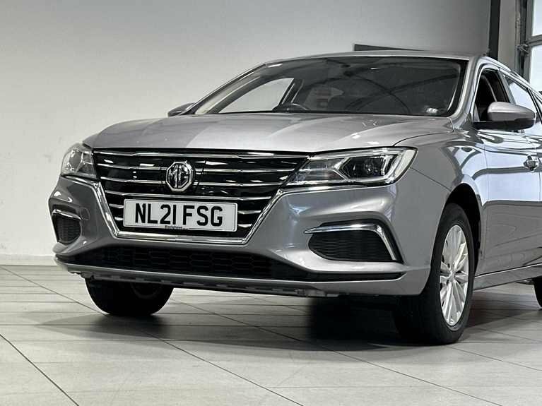 MG MG5 61.1Kwh Excite Long Range Estate Silver #34