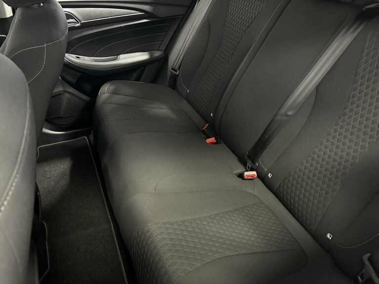 MG MG5 61.1Kwh Excite Long Range Estate Silver #27