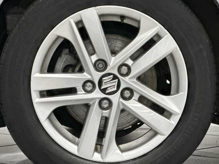 Suzuki Swace 1.8 Hybrid Motion  #4