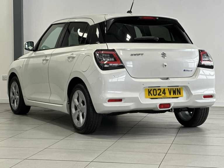 Suzuki Swift 1.2 Mild Hybrid Motion #2