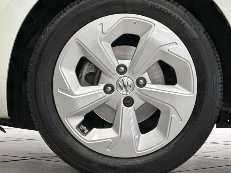 Suzuki Swift 1.2 Mild Hybrid Motion #4
