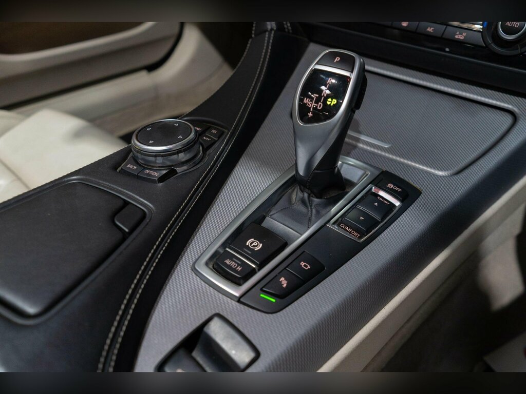 BMW 6 Series White #15