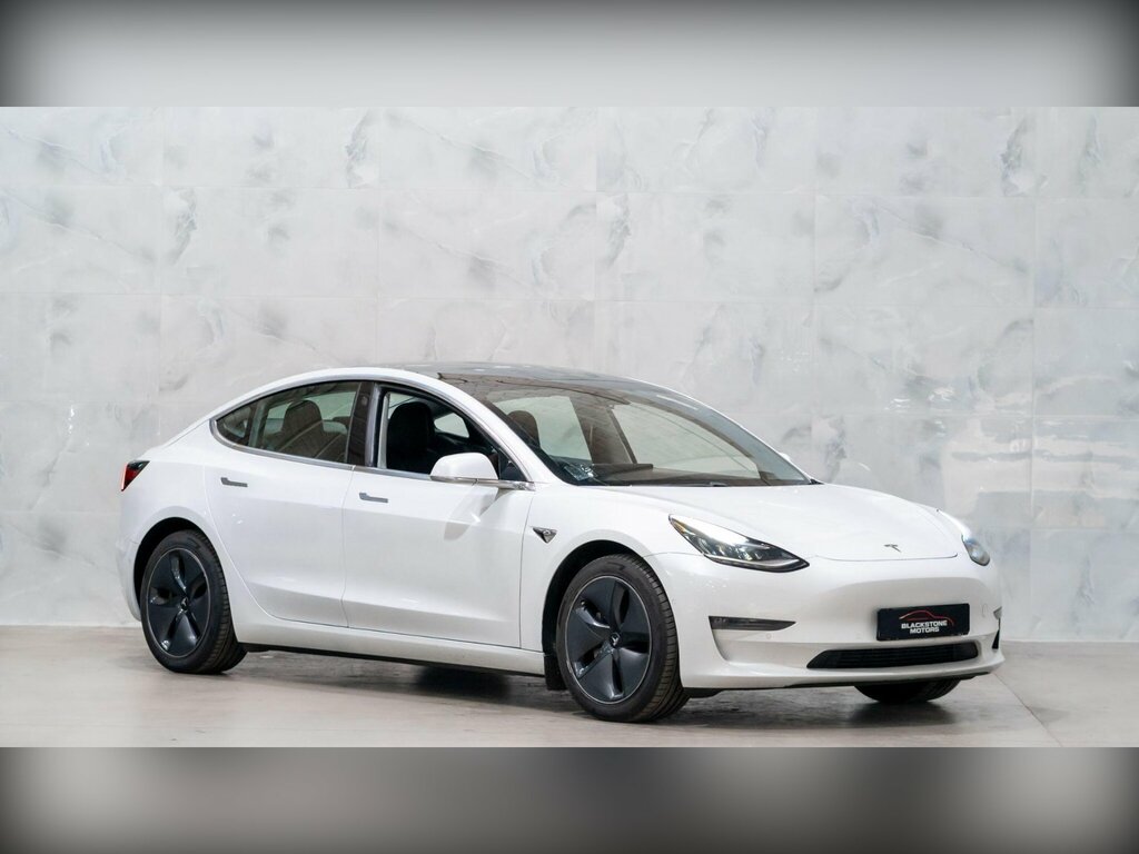 Tesla Model 3 Dual Motor Long Range 4Wde White