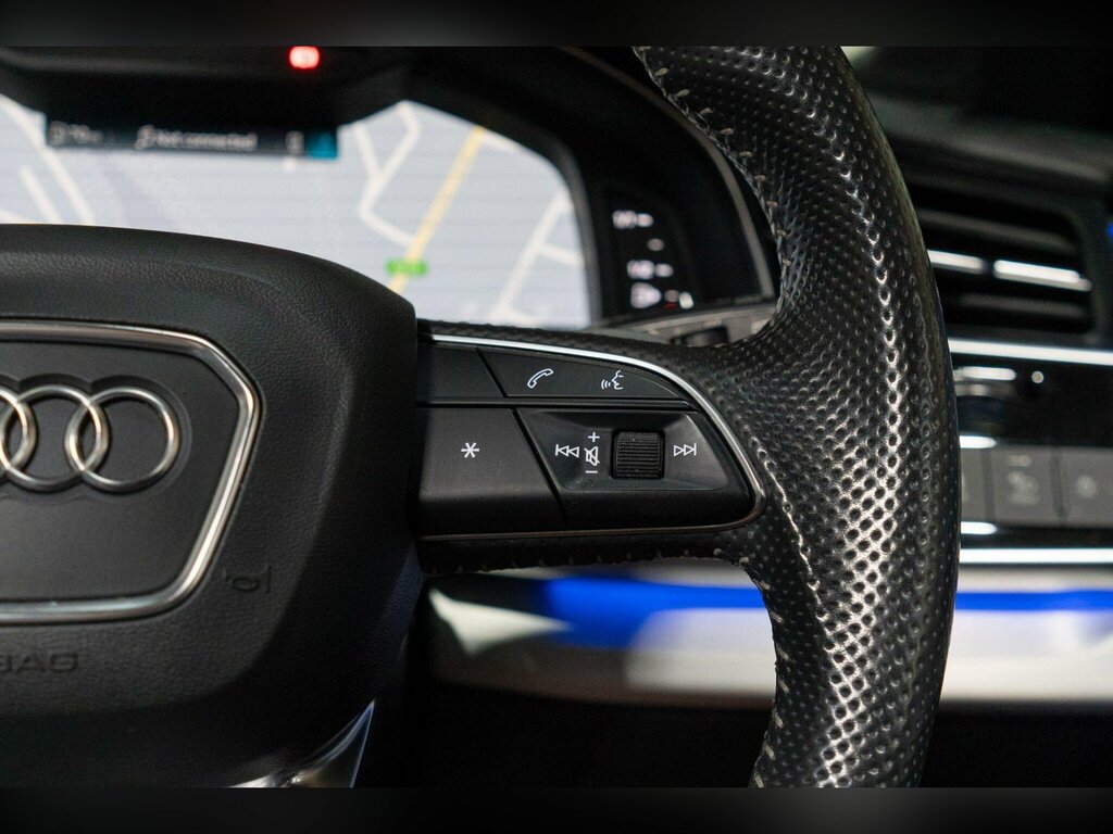 Audi SQ7 4.0 Tdi V8 Black #25