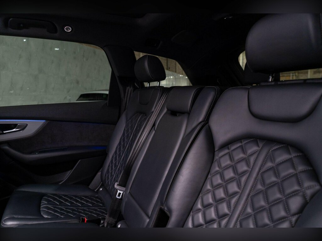 Audi SQ7 4.0 Tdi V8 Black #20