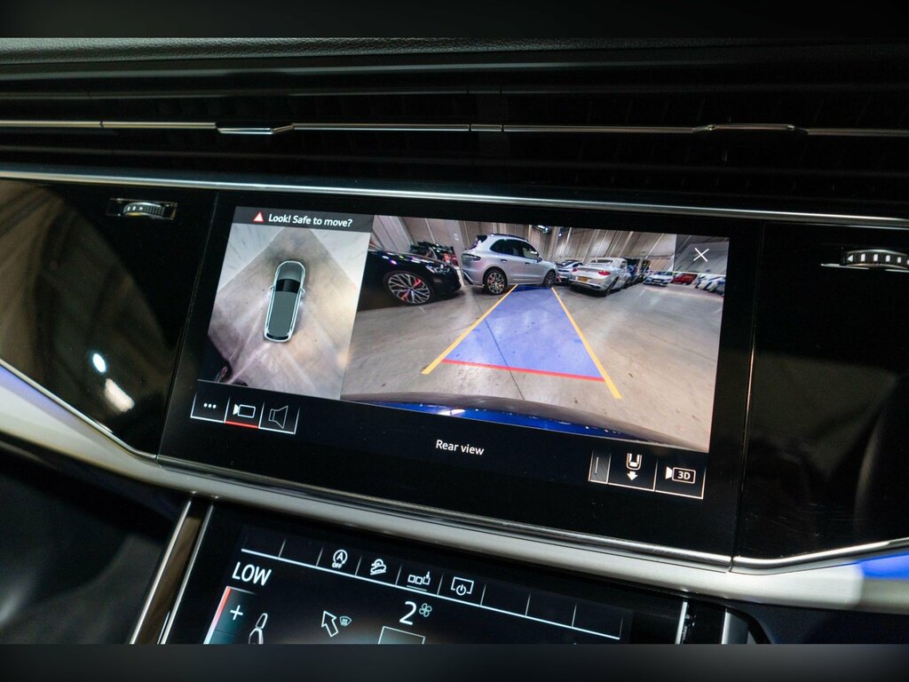 Audi SQ7 4.0 Tdi V8 Black #32