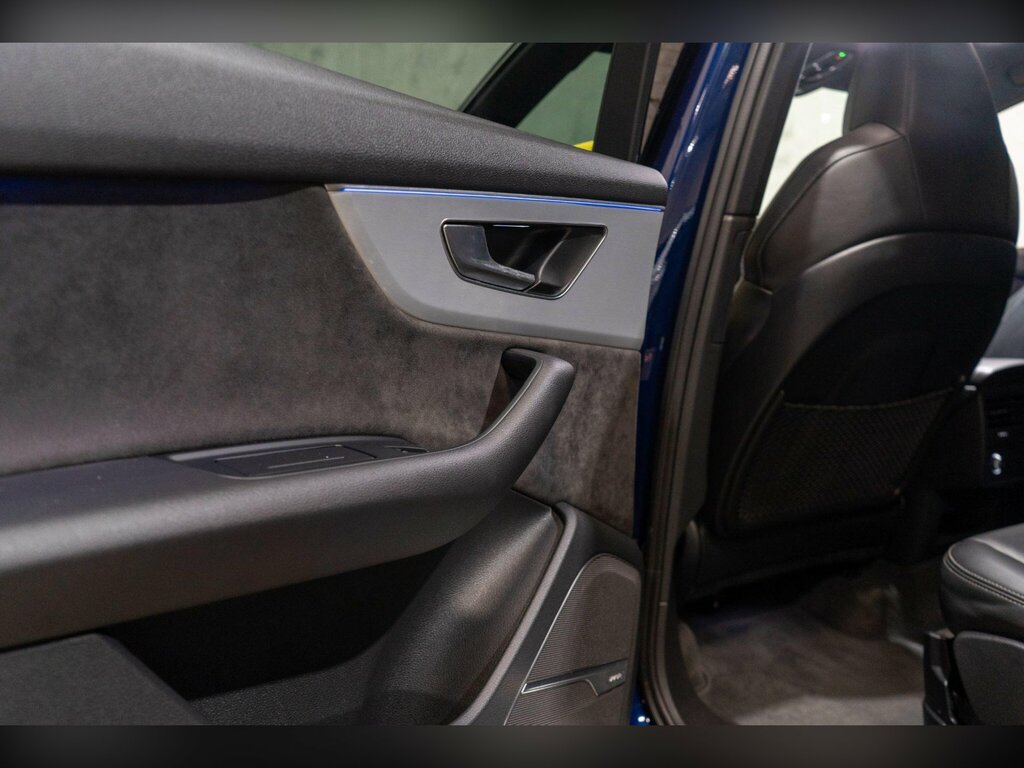 Audi SQ7 4.0 Tdi V8 Black #30