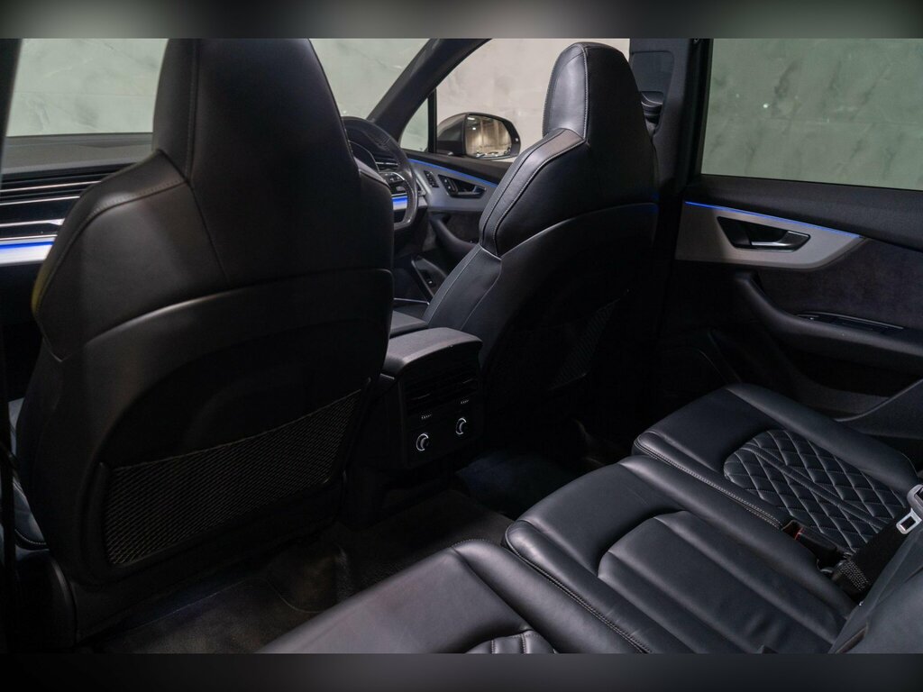 Audi SQ7 4.0 Tdi V8 Black #44
