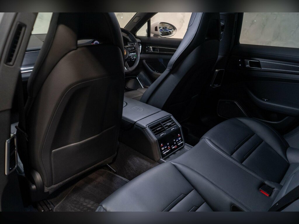 Porsche Panamera Panamera Grey #22