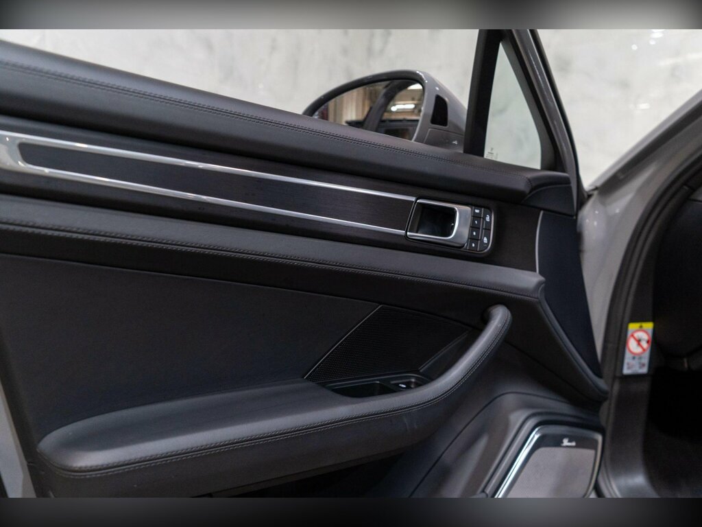 Porsche Panamera Panamera Grey #25
