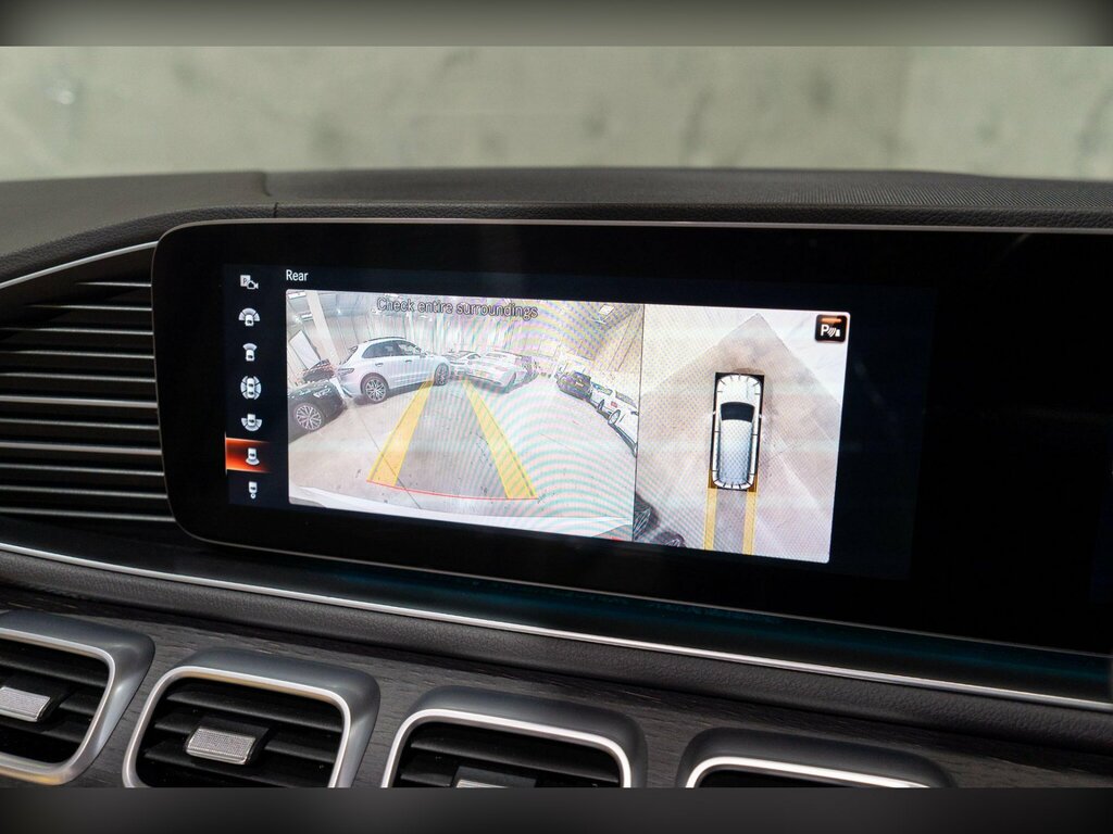 Mercedes-Benz GLS Class Suv Black #31