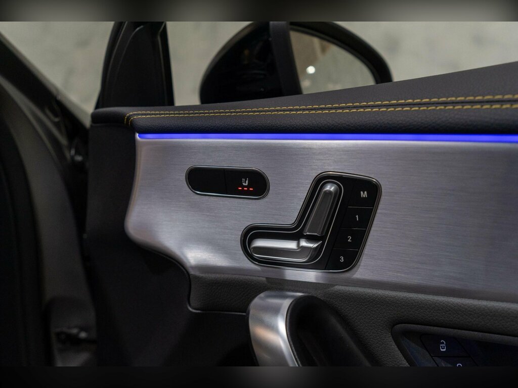 Mercedes-Benz A Class Se Blue #17