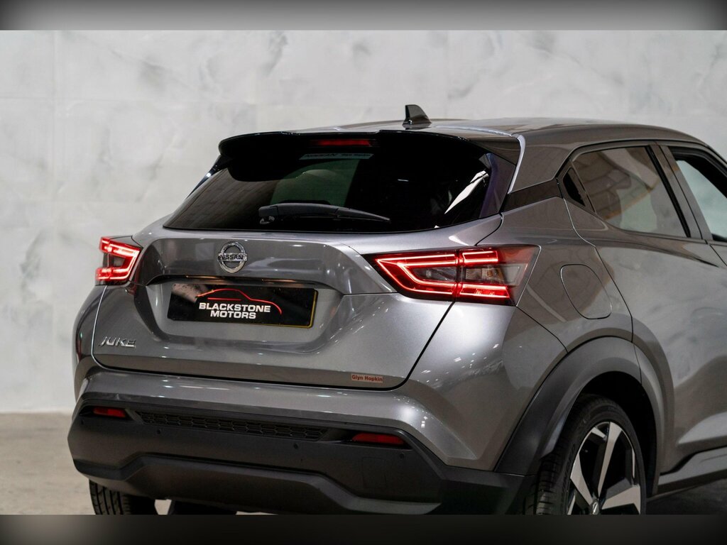 Nissan Juke Acenta Red #13
