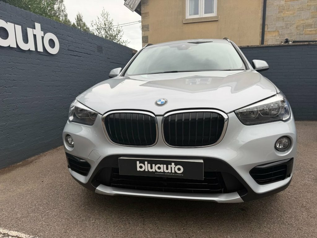 BMW X1 1.5L Sport Silver #4