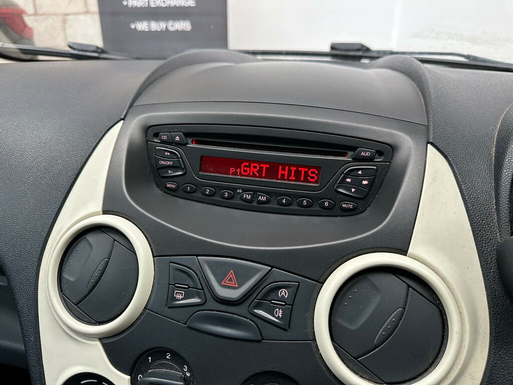 Ford KA Zetec 2013 13 Black #9