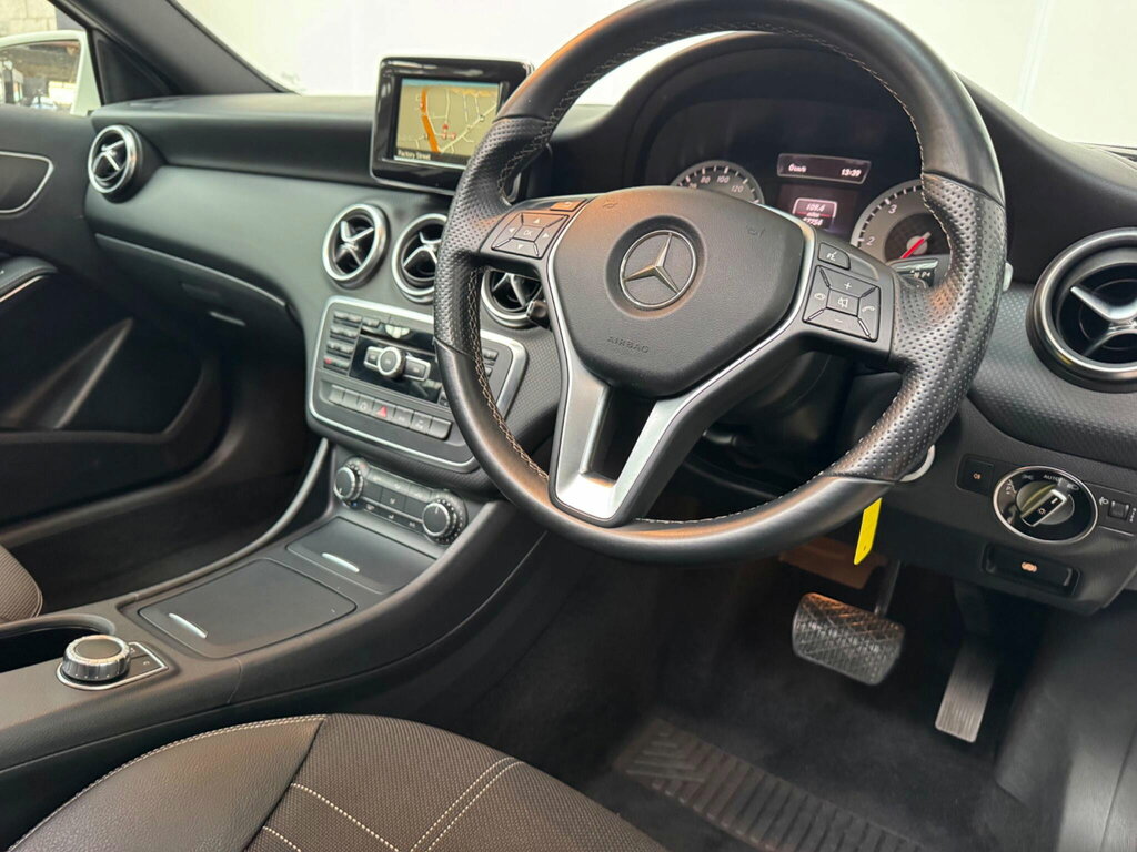 Mercedes-Benz A Class 2.1 A200 Cdi Sport 7G-dct Euro 6 Ss White #3