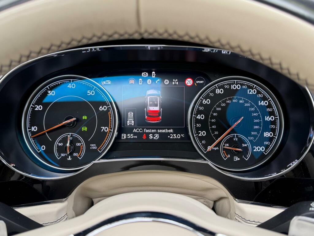 Bentley Bentayga W12 With Mulliner Features  #23