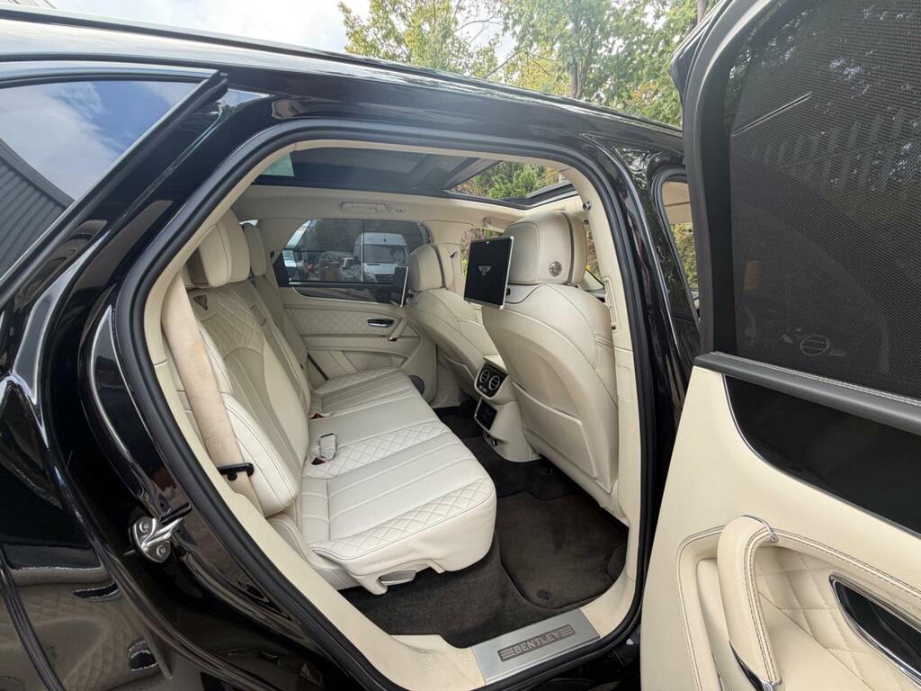 Bentley Bentayga W12 With Mulliner Features  #13