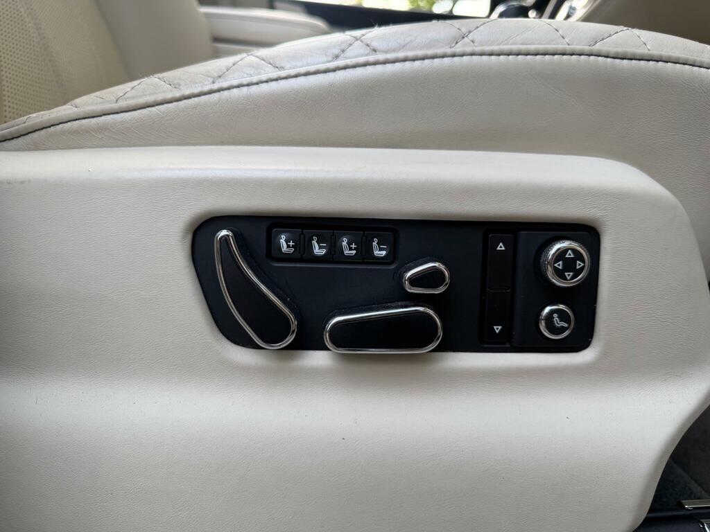 Bentley Bentayga W12 With Mulliner Features  #11