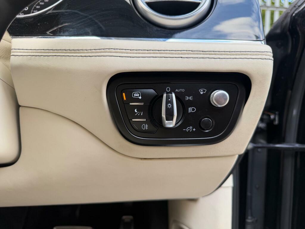 Bentley Bentayga W12 With Mulliner Features  #28