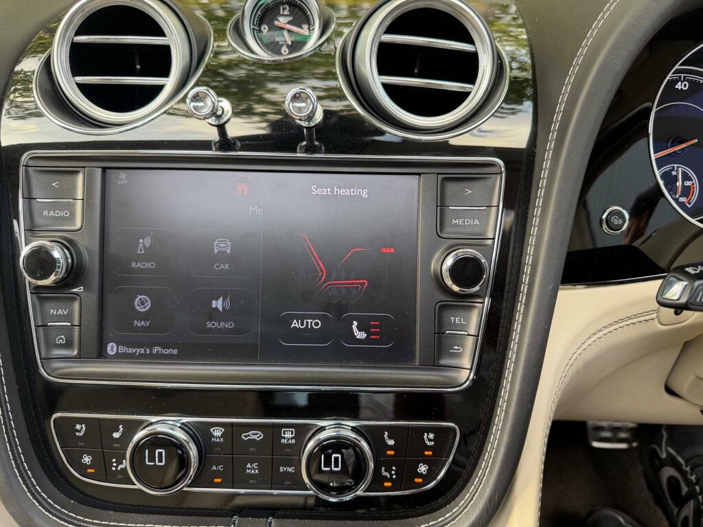 Bentley Bentayga W12 With Mulliner Features  #19