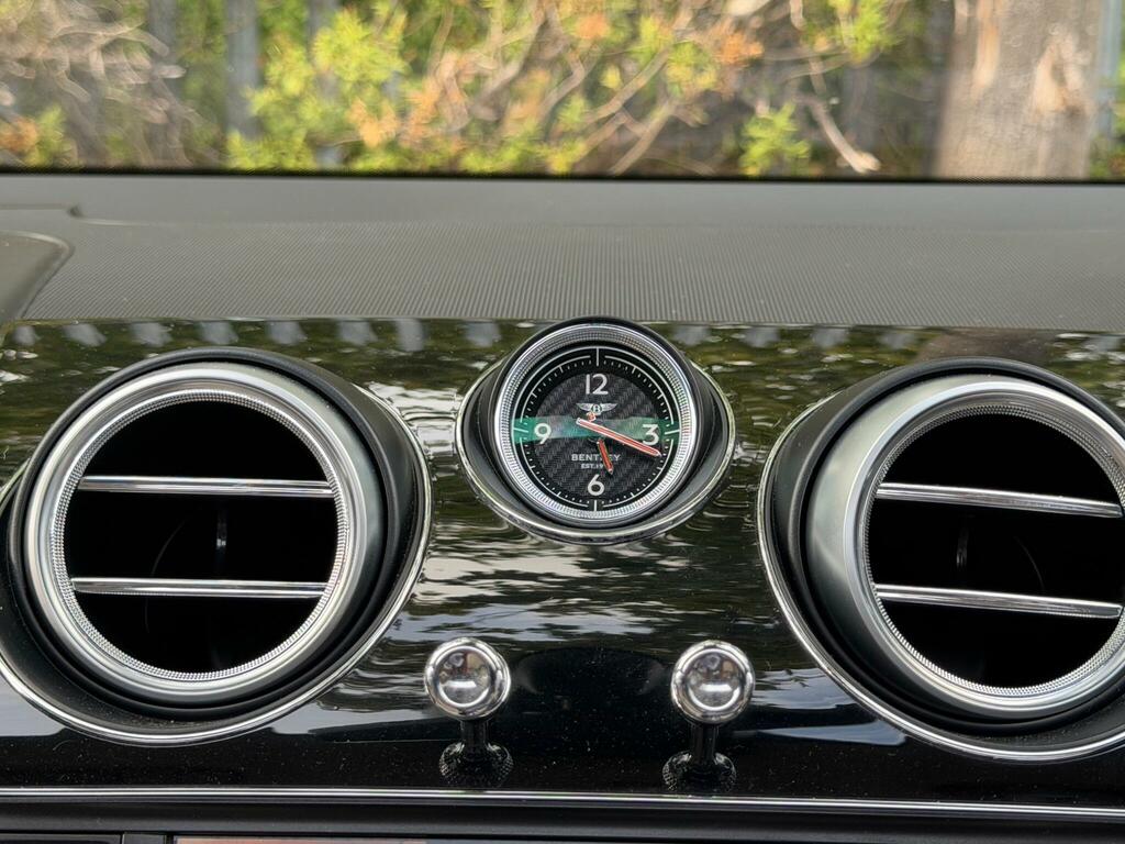 Bentley Bentayga W12 With Mulliner Features  #16
