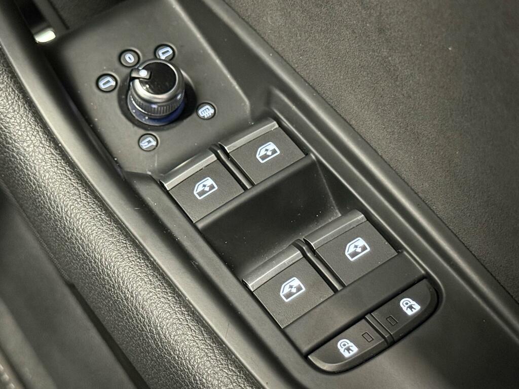 Audi A4 35 Tdi S Line S Tronic White #33