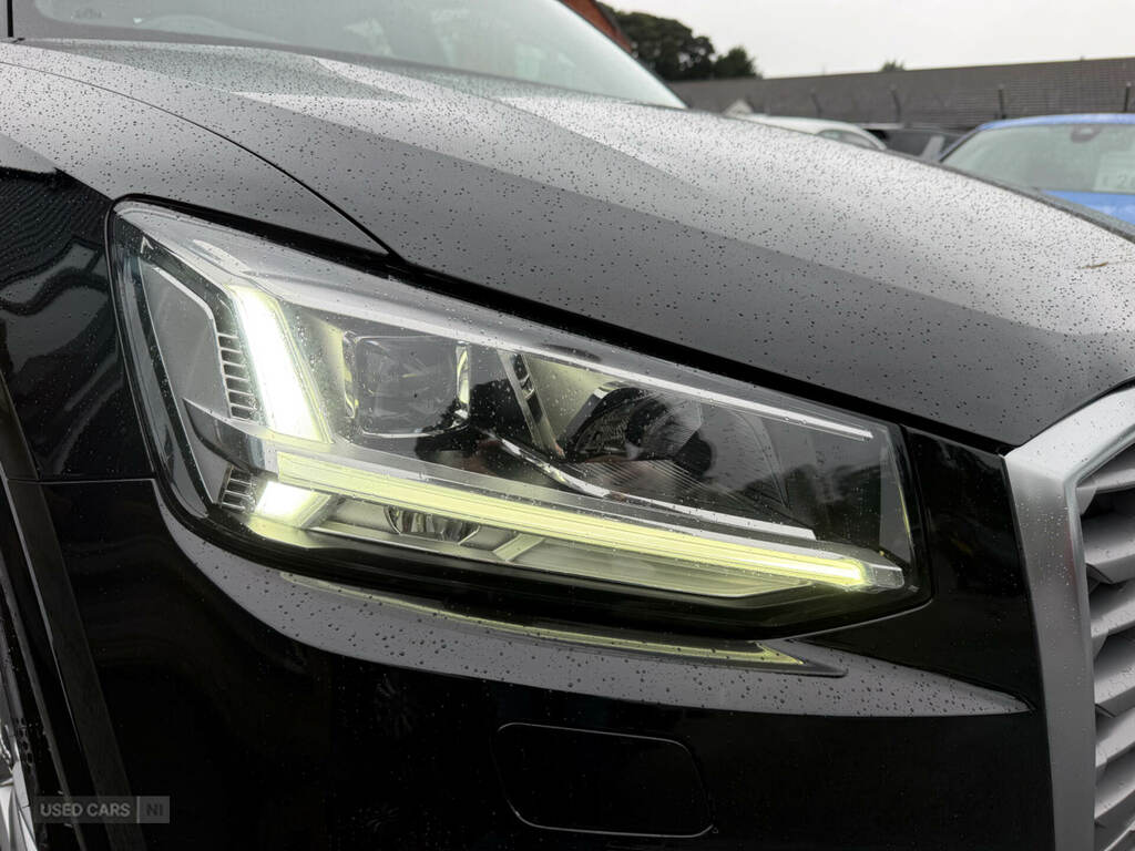 Audi Q2 30 Tdi S Line S Tronic UIG5111 Black #4