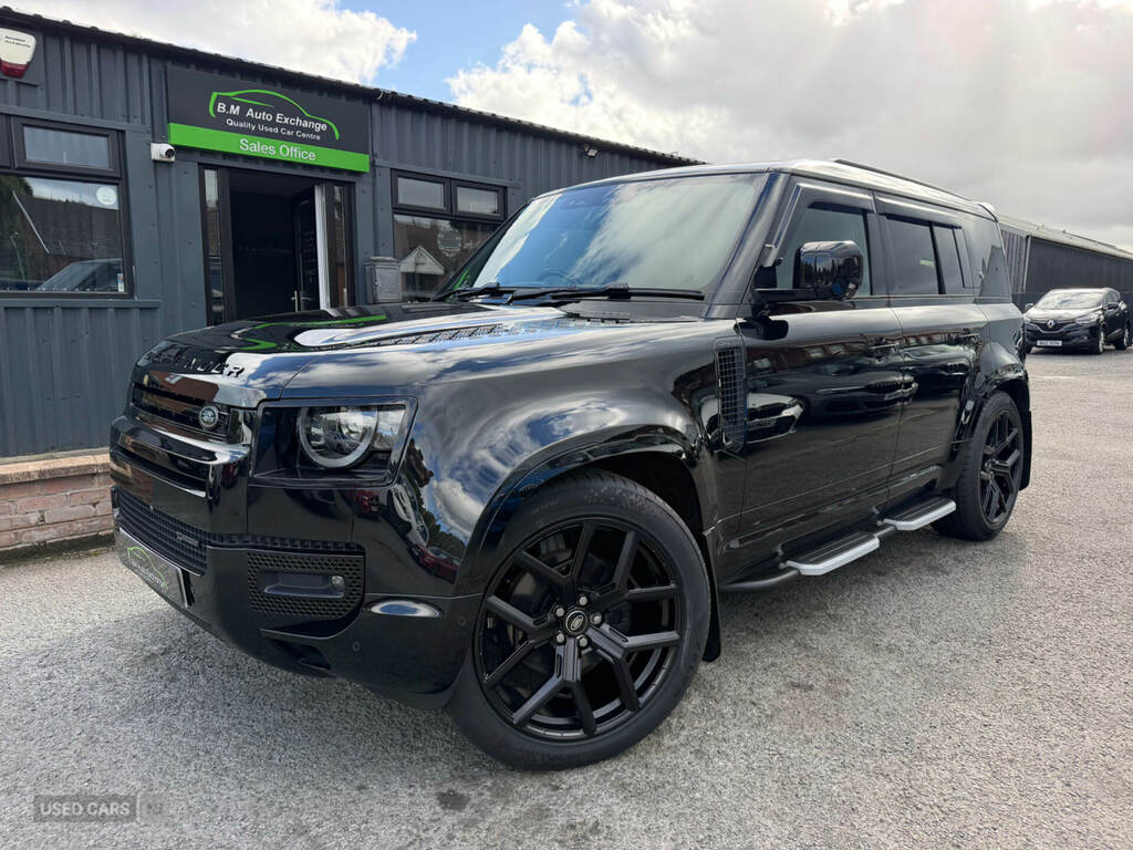 Land Rover Defender 110 3.0 D250 X-dynamic Hse 110 Black