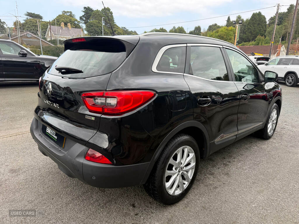 Renault Kadjar 1.5 Signature Nav Dci 110 Bhp Red #5