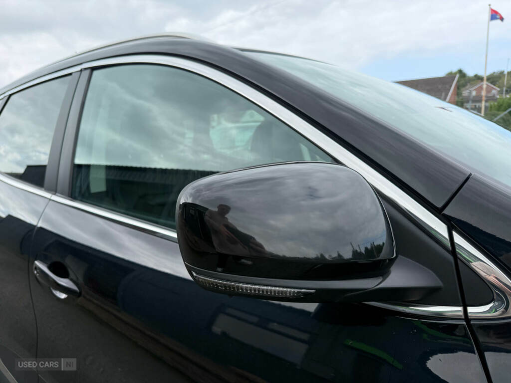 Renault Kadjar 1.5 Signature Nav Dci 110 Bhp Red #6