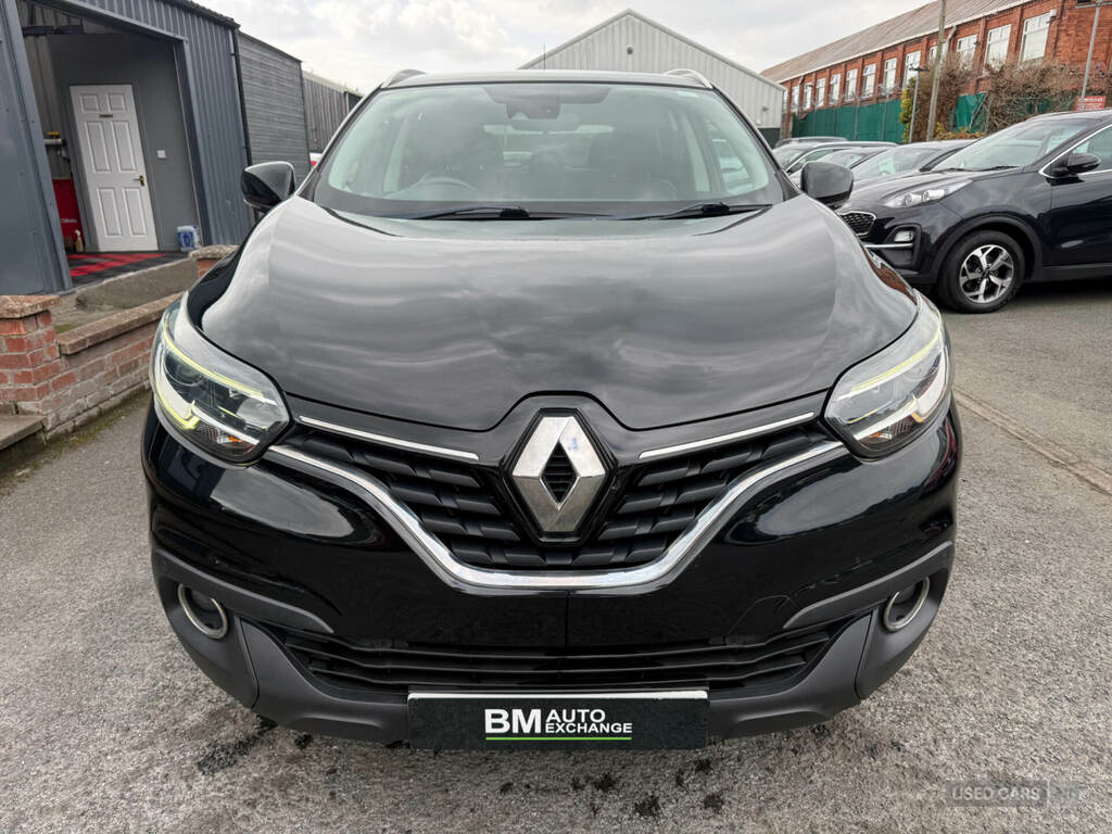 Renault Kadjar 1.5 Signature Nav Dci 110 Bhp Red #2
